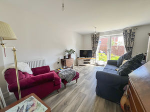 Lounge- click for photo gallery
